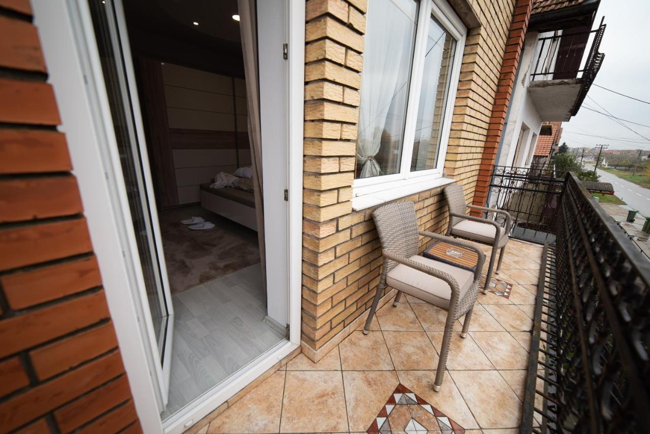 Jelenar Novi Sad Exterior foto